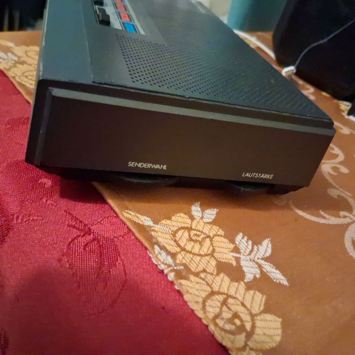Radio nemtesc ukw/mw - Electronics Radiowecker 8W , sunet tare