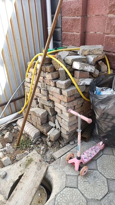 Кирпичи бесплатно