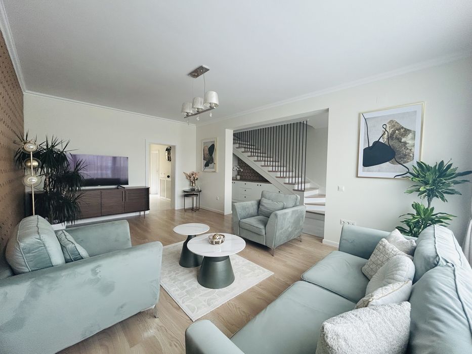 Duplex de inchiriat zina Terra