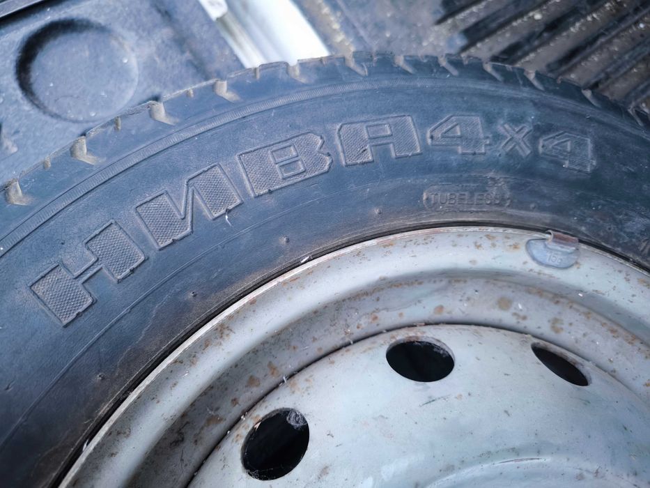 Колесо с диском НИВА