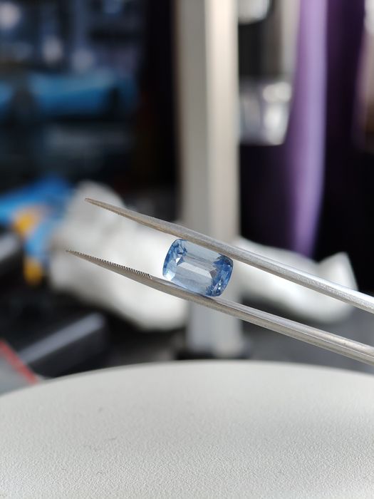 Аквамарин топ цвят