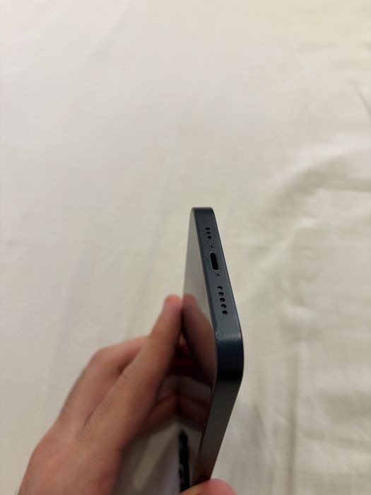 iphone 13 simplu albastru