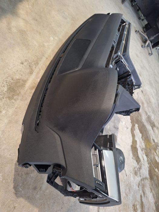 Арматурно табло Vw Passat B8.5 / Пасат Б8.5 2020г.