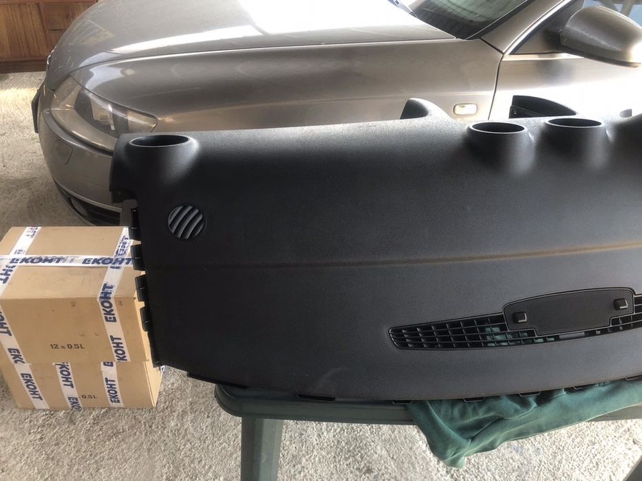 Арматурно табло от а3 8р ляв волан