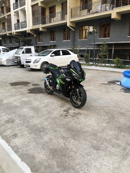 Yamaha r3 250cc dakument bor