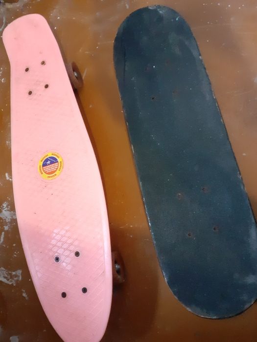 Продам 2 скейта в хорошем состоянии