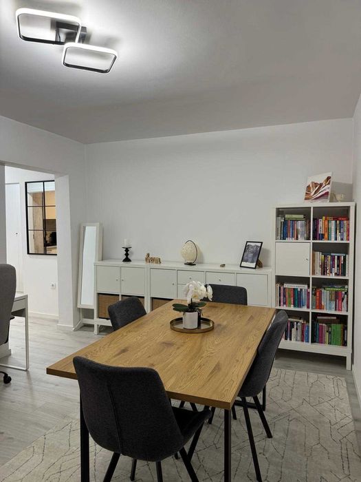 Vand apartament 3 camere pe bulevardul Mihai Viteazu, Sibiu