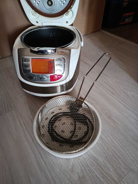 Мультиварка + пароварка + фритюрница