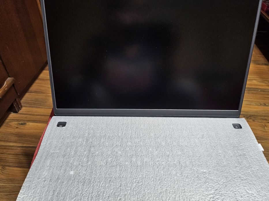 Лаптоп DELL Vostro 3520