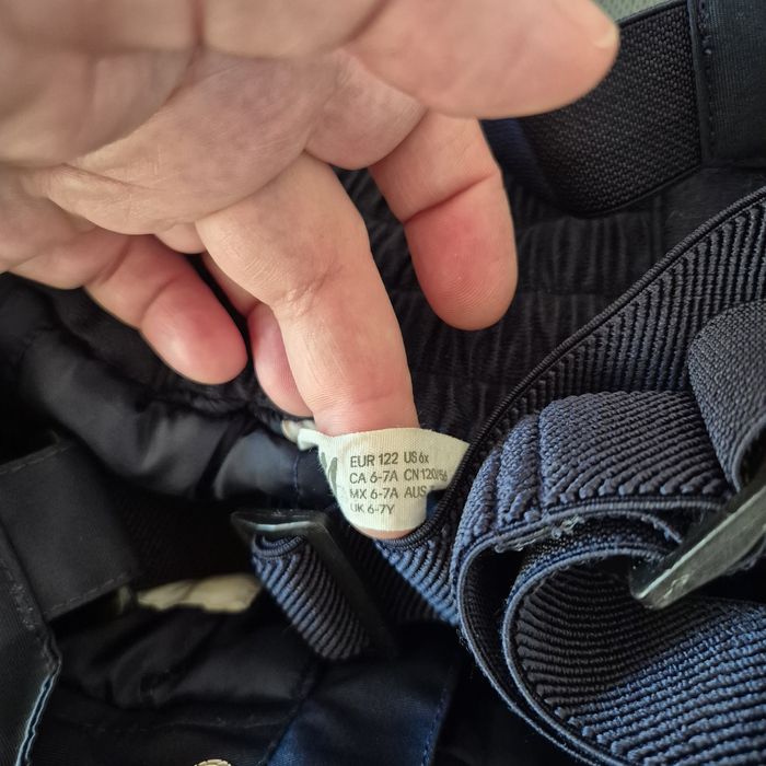 Salopeta si pantalon ski