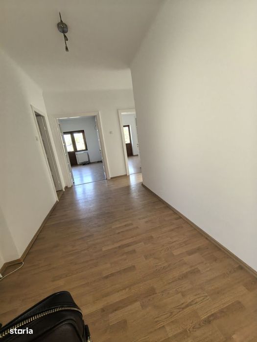 Birouri Etaj 1 Vila 4 camere Sfantul Stefan -Calea Calarasi -Popa Soar - Mai multe