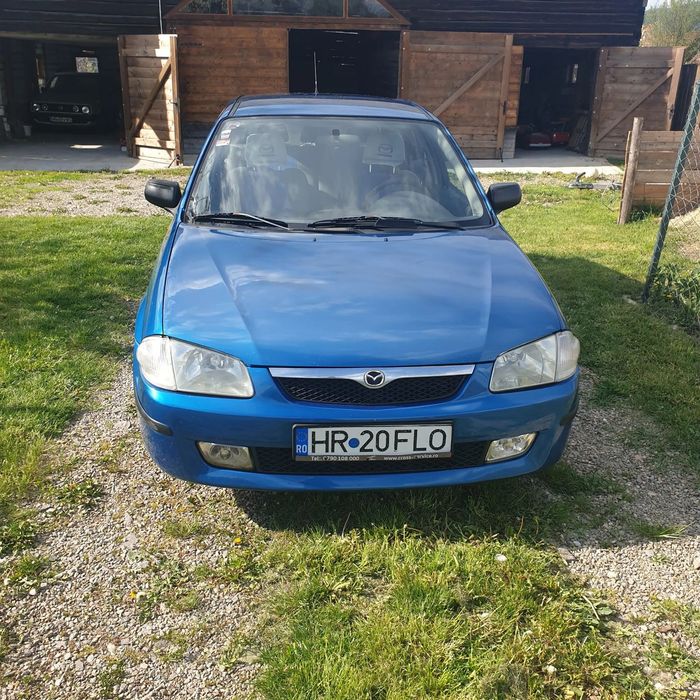 Mazda 323