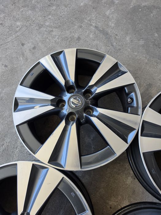 Джанти 17 / 5х114,3 - Nissan Pulsar и др. 5x114,3