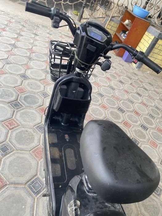 скутер fast 1 обмен айфон 11+