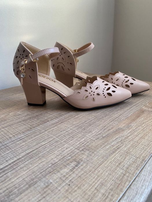 Туфли женские размер 34