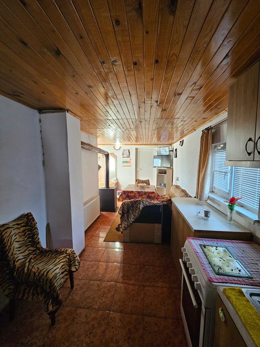 Къща село Поликраище