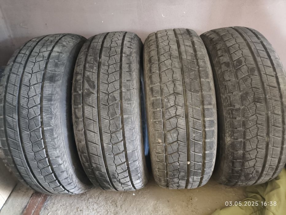 Продается комплект зимних шин!