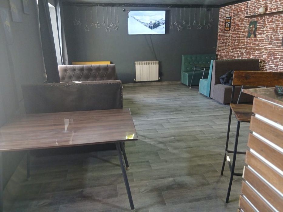 Продам действующий кафе бар