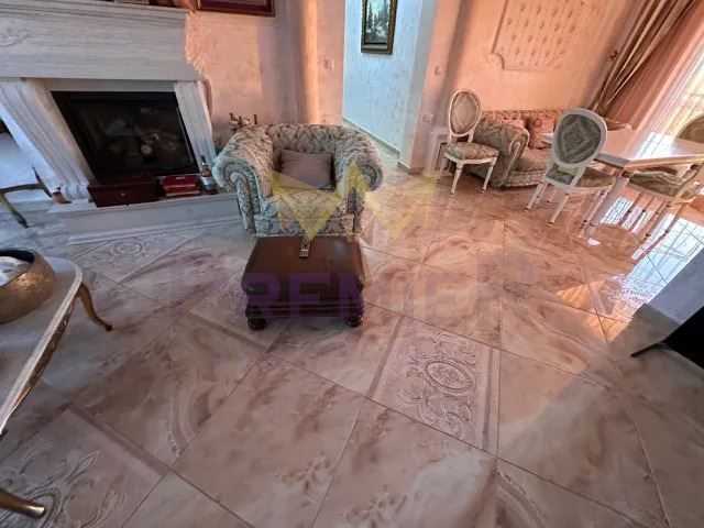 Продава се Тристаен апартамент в к.к. Слънчев бряг - 210 кв.м за 1667 €/кв.м - Снимка #9