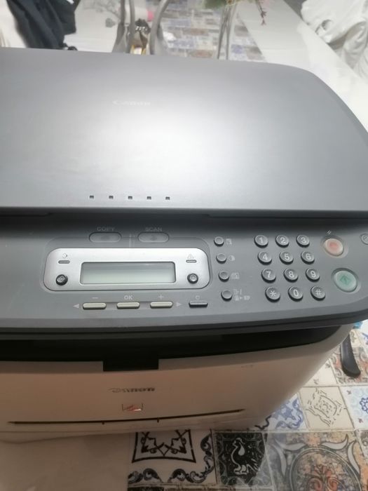 Принтер надёжный 3 в 1  Canon