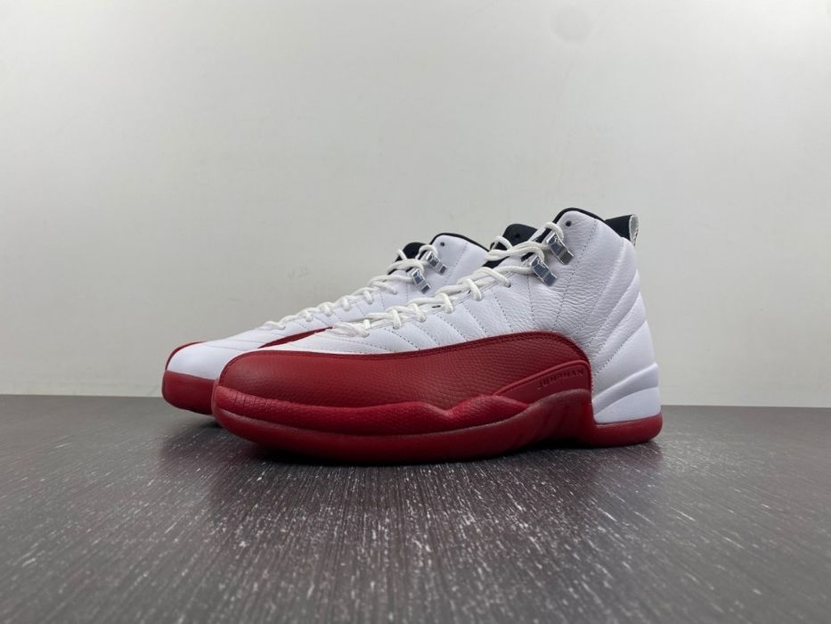 Air Jordan 12 Retro Cherry