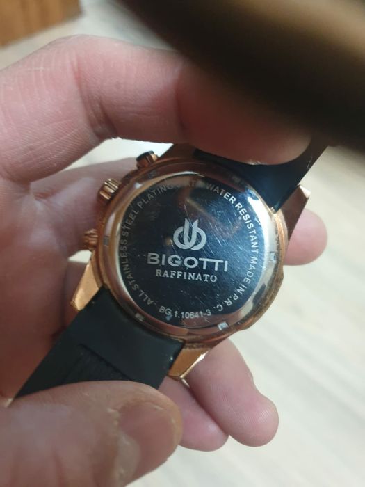 Продам срочно часы Bigotti Raffinato