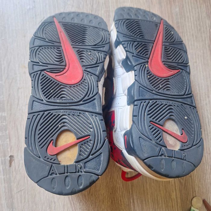 Adidasi nike air