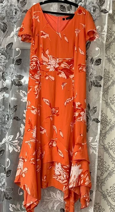 Платье женское оранжевое