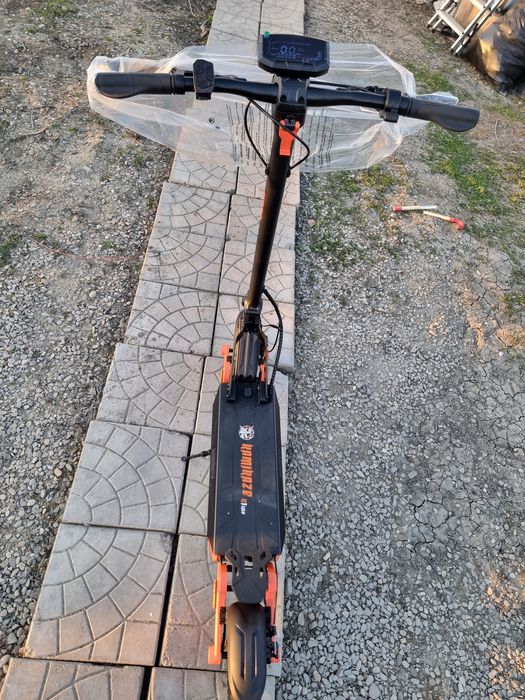 Trotineta Kamikaze K1 Lite Putere 800W Baterie 13,5Ah 48V 10