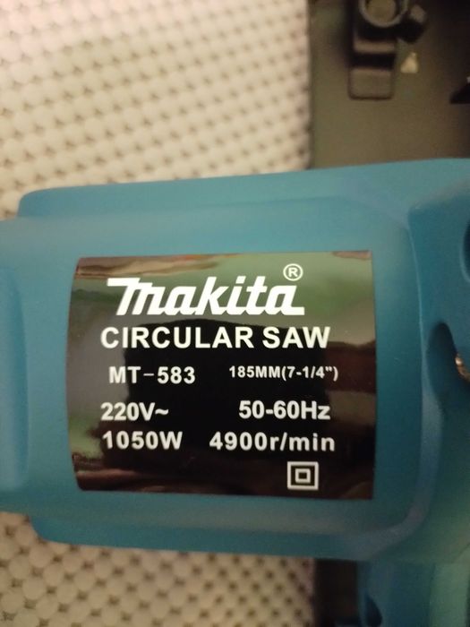 Продавам ръчен циркуляр " Макита"