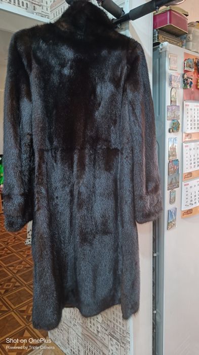 Продам норковую шубу