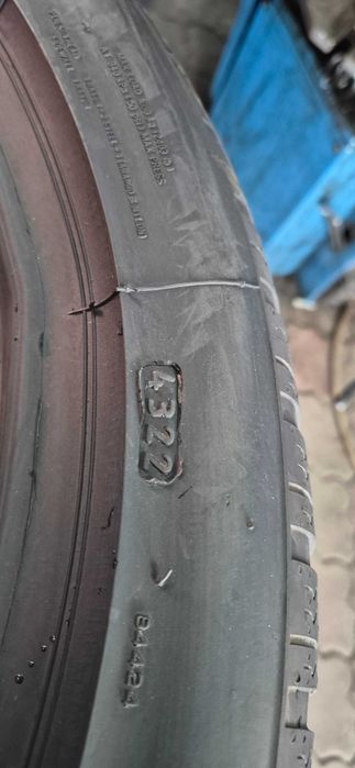 anvelope Bridgestone 345/30/21 m&s iarna