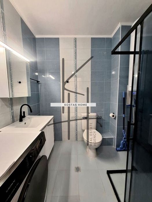 Продава се Тристаен апартамент в Варна, Център - 50 кв.м за 2160 €/кв.м - Снимка #3