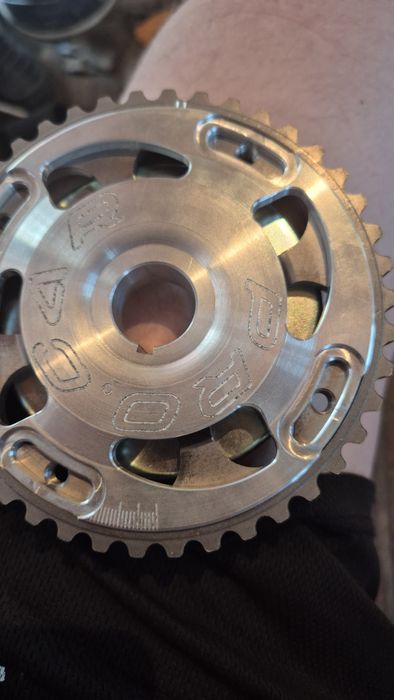 Продам распредвалы ваз 2112 окб 52 52