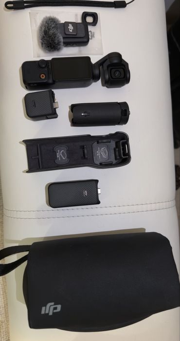 DJI Osmo Pocket 3 Creator Combo