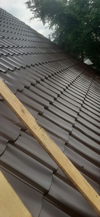 Reparatii acoperisuri case blocuri