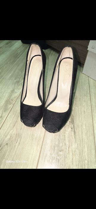 Високи дамски  обувки