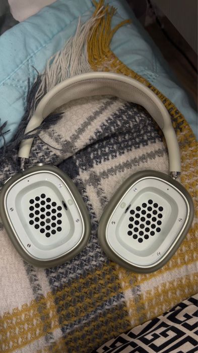 Air pods max 