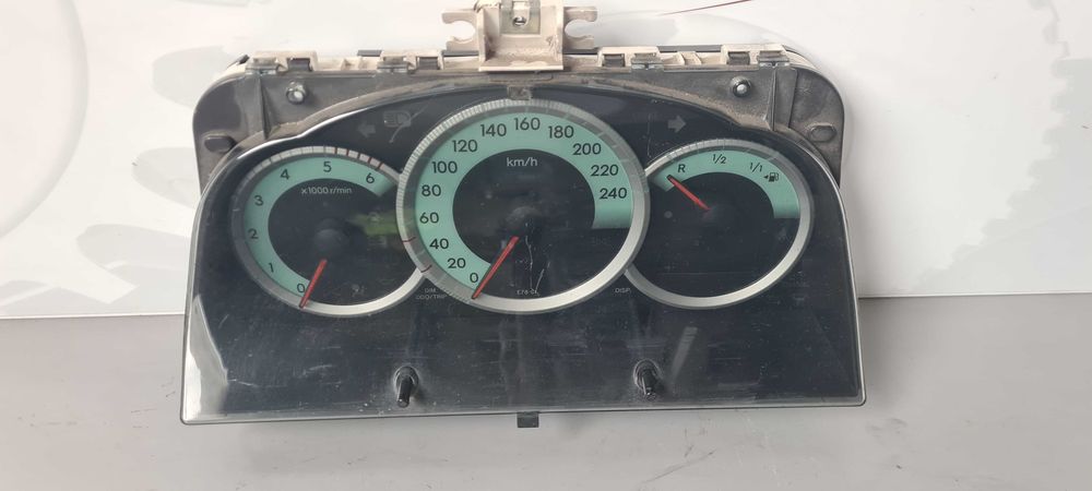 Километраж Toyota Corolla Verso 2008г.