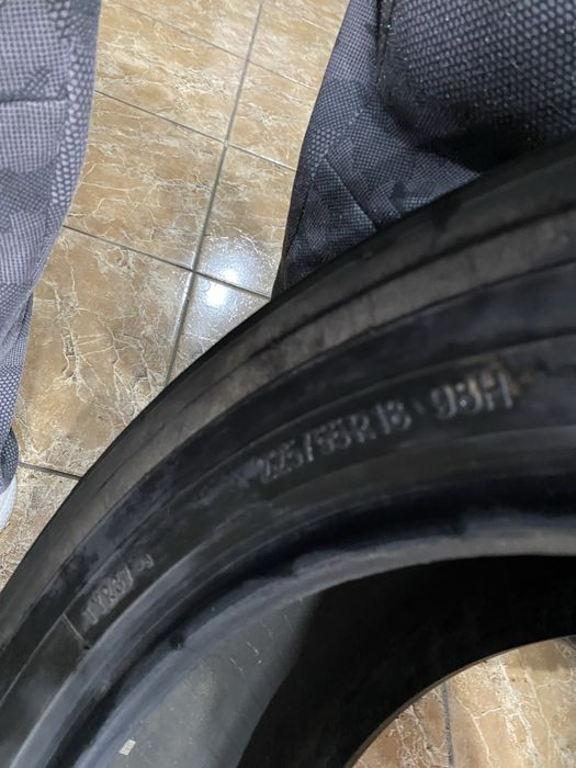 Шины Toyo 225/55/18, 2штук