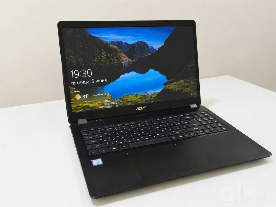 Ноутбук Acer i3/8/256