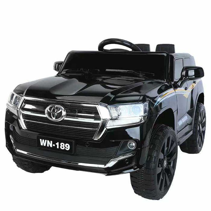 Детская машина ну пульте управления TOYOTA