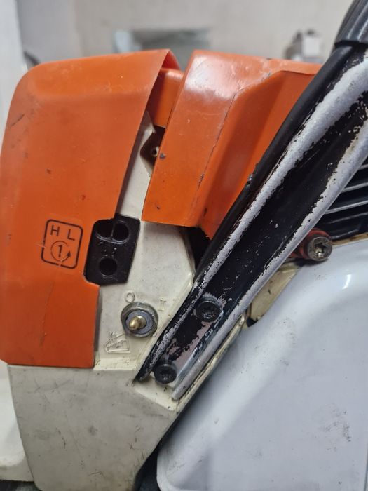Motofierastrau Stihl 044