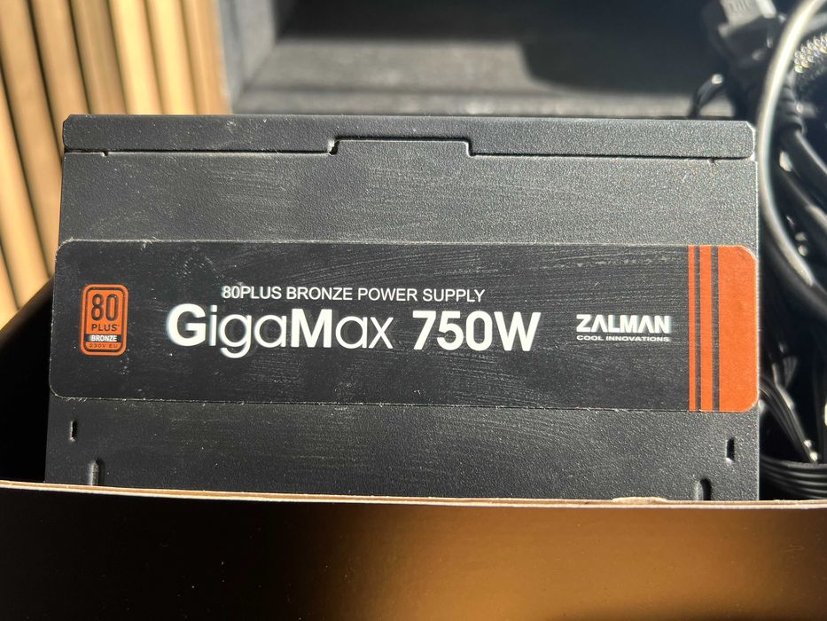 Захранване Zalman GigaMax 750W - 80+ Bronze PSU