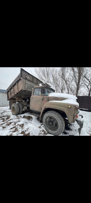 Продам самасвал зил 130