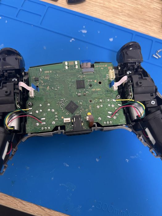 Reparatie/Schimbare cu TMR Stick Drift Controller