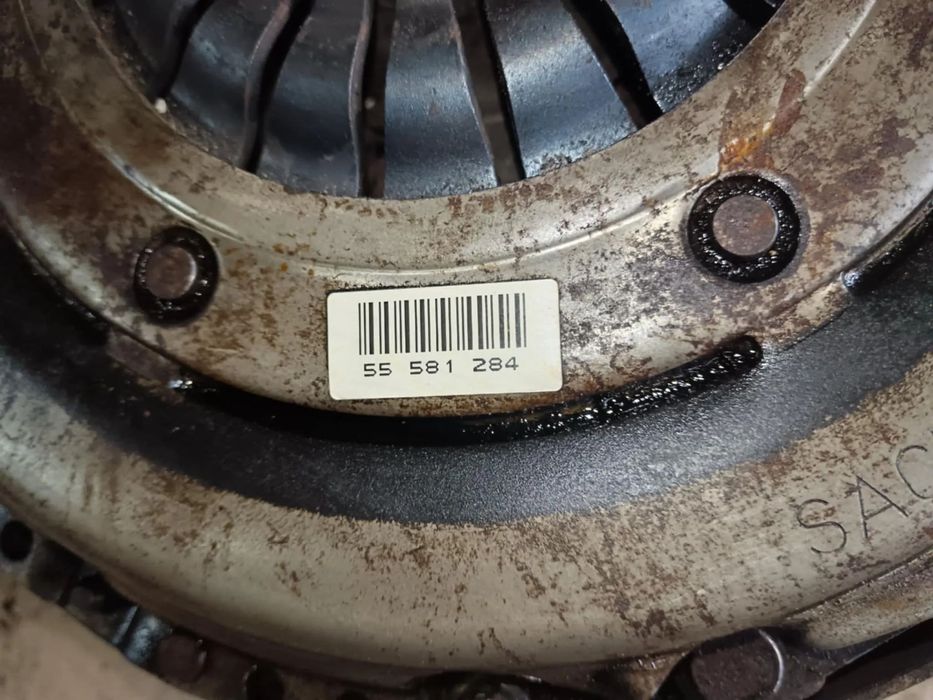 Kit ambreiaj volanta opel zafira c, astra j 2.0 cdti 55581284, 55570198