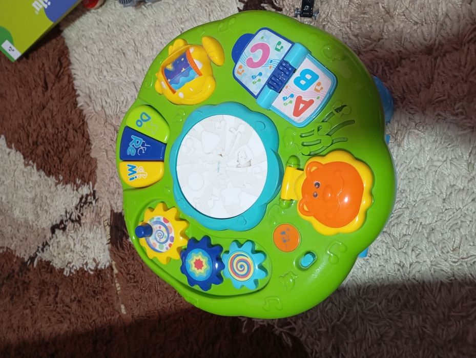 Măsuța activități bebe