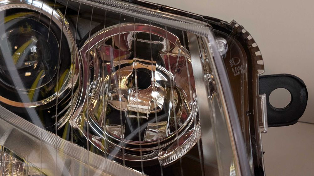 Фарове Ауди А6 Ц6 Ксенон фейслифт Алроуд Audi A6 4F 2008-2011 Allroad