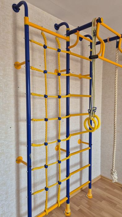 Продам детскую стенку